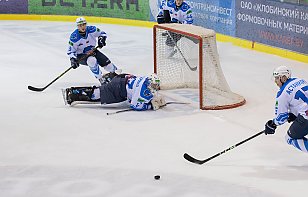 ХК «Витебск» на выезде дважды обыграл «Металлург» и вышел в плей-офф 