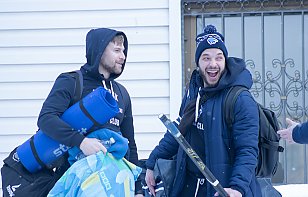 Новый год начинаем с выездной игры, и наши парни уже отправились в путь! 