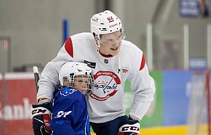 Ярко, празднично, масштабно прошел мастер-класс в СДЮШОР ХК «Витебск»